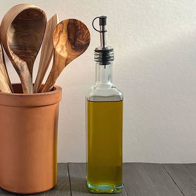 oil bottle2.jpg